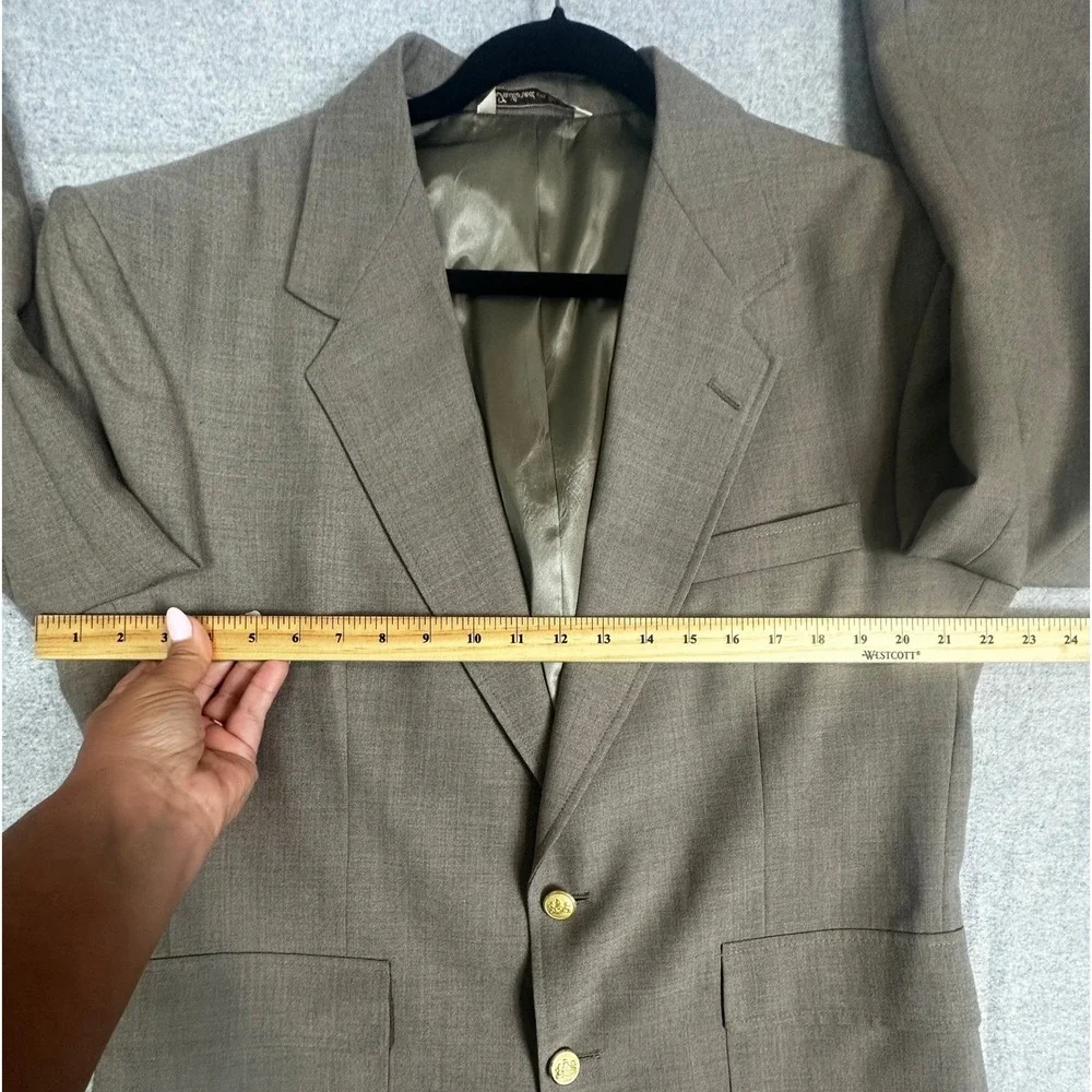 Stafford Blazer 44R Gray Brown Beige Worsted‎ Wool Gold Button Sport Coat Crest